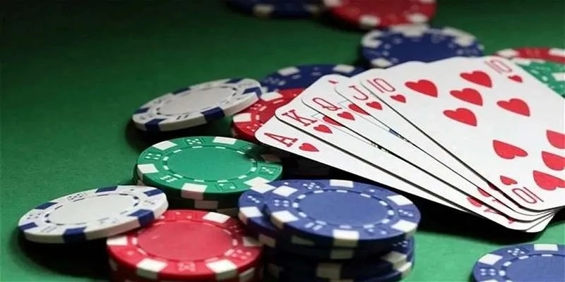 Hành động trong bài Poker